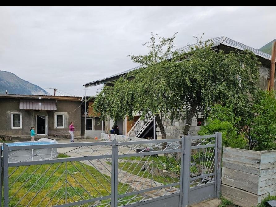 Guesthouse Leno Tsaldashi Exterior photo